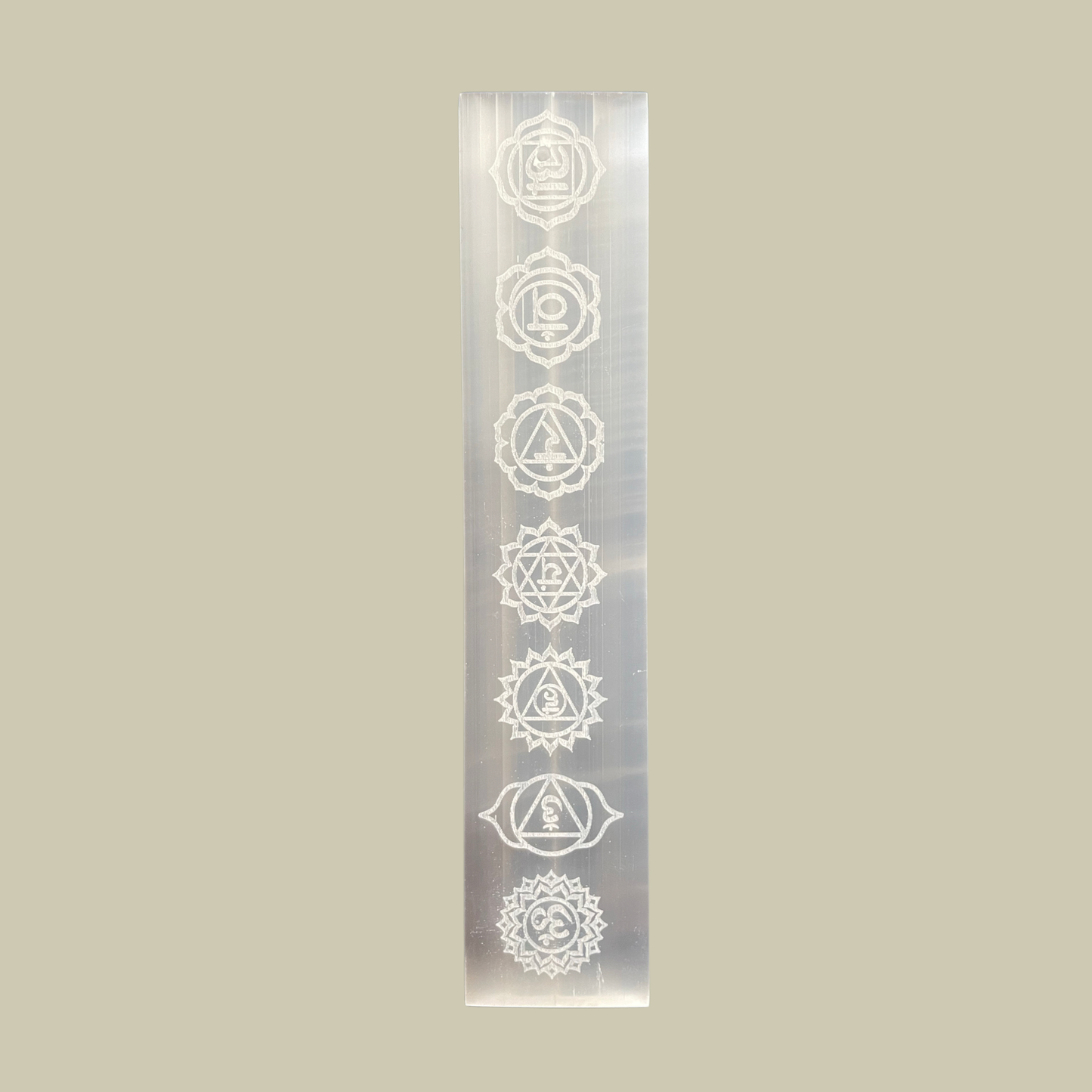 Selenite Crystal Charging Station : 7 Chakra